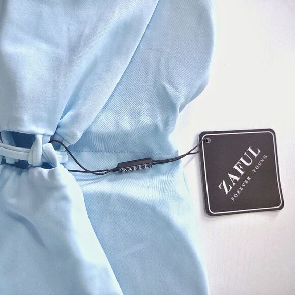 NEW Zaful Strapless S Bikini Top Supports Bra Cups Light Blue - Picture 4 of 5